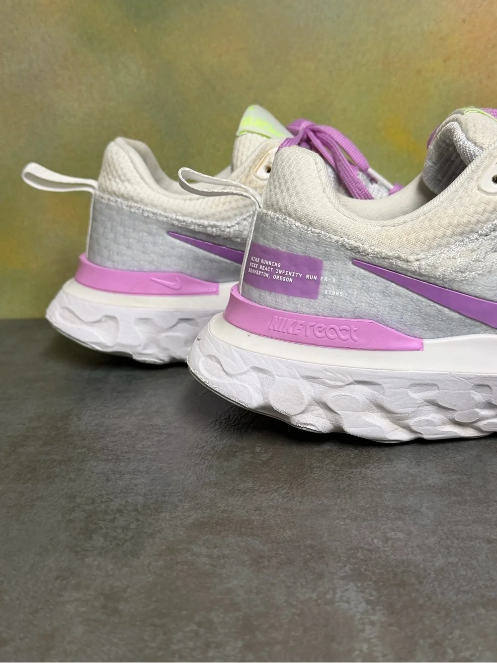 Nike React Infinity 3 Women's White/Fuchsia Running Shoes DZ3016-100 Size 8